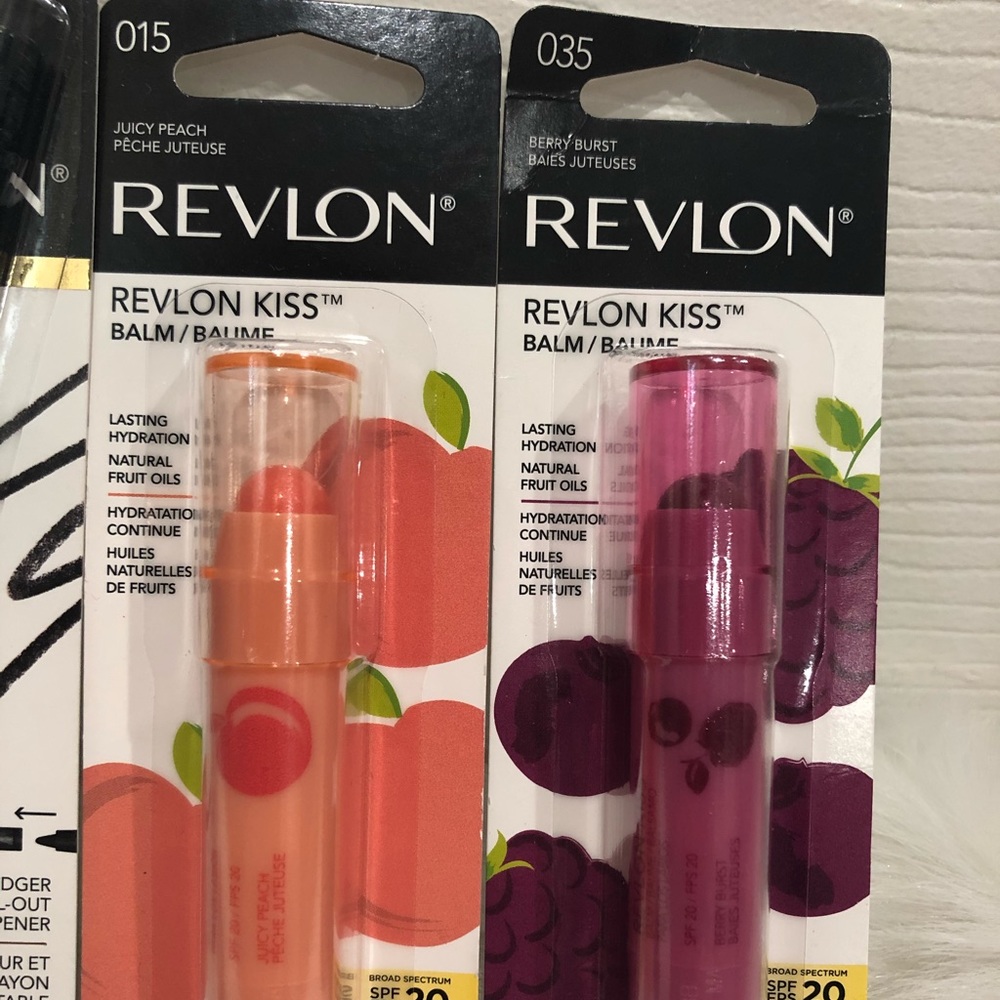 Revlon cosmetics bundle - Picture 7 of 10